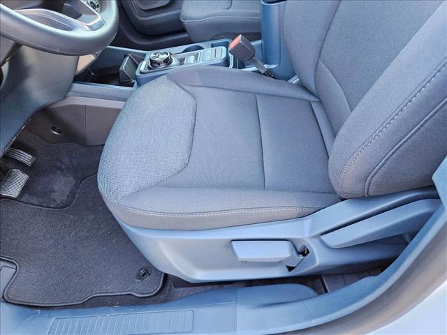 2025 Ford Maverick XL photo 4