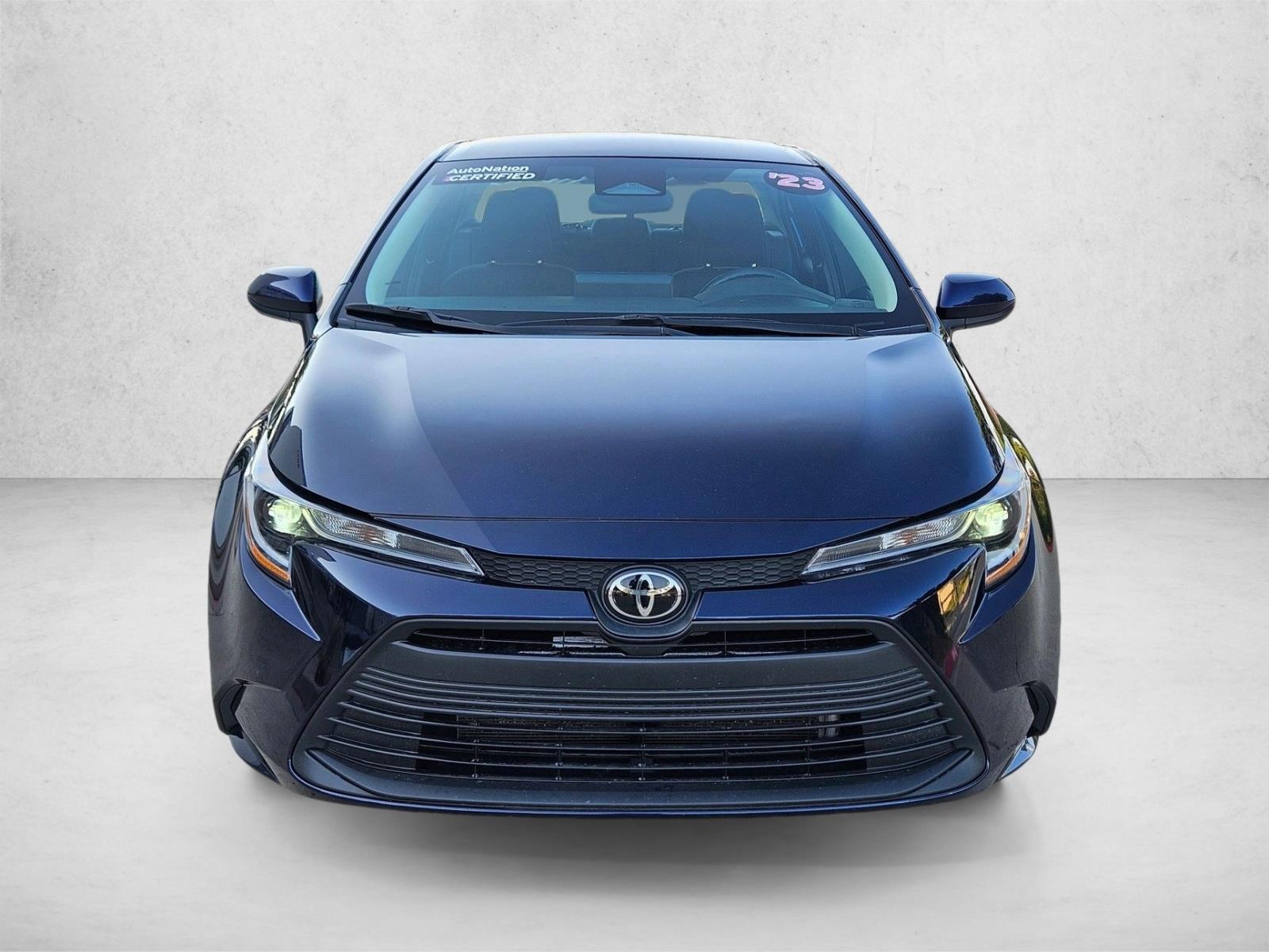 2023 Toyota Corolla LE photo 2