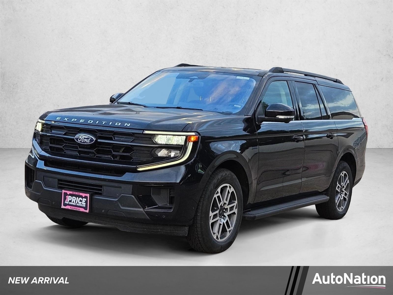 2025 Ford Expedition's photo