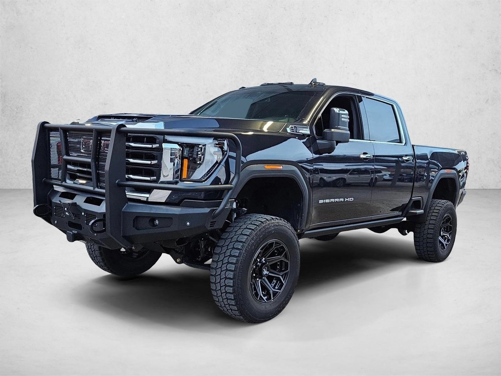 2025 GMC Sierra 2500HD SLT's photo