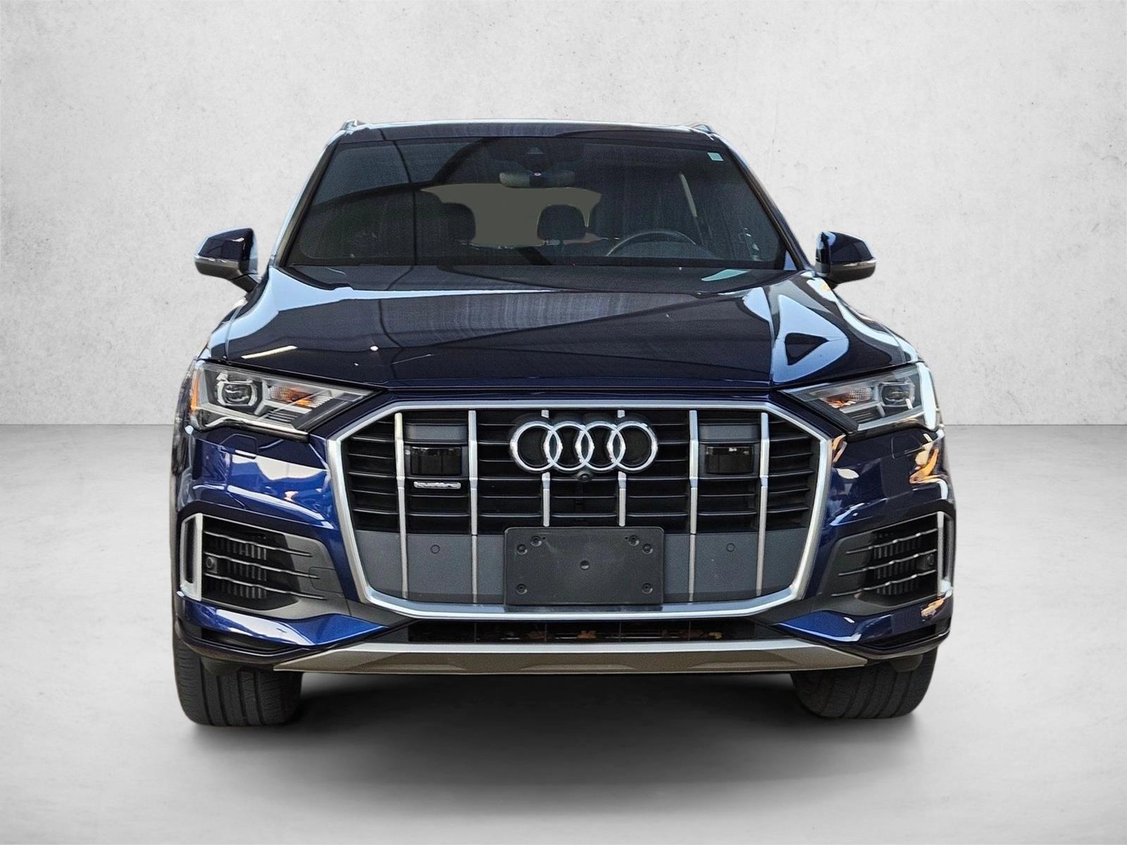 2022 Audi Q7 Premium Plus photo 2