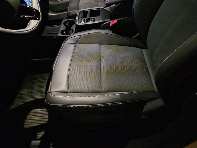 2025 Ford Mustang Mach-E GT photo 4