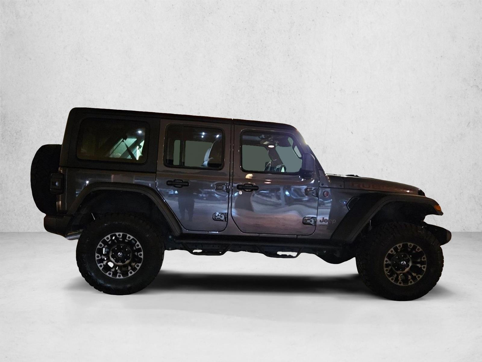 2024 Jeep Wrangler Rubicon photo 3