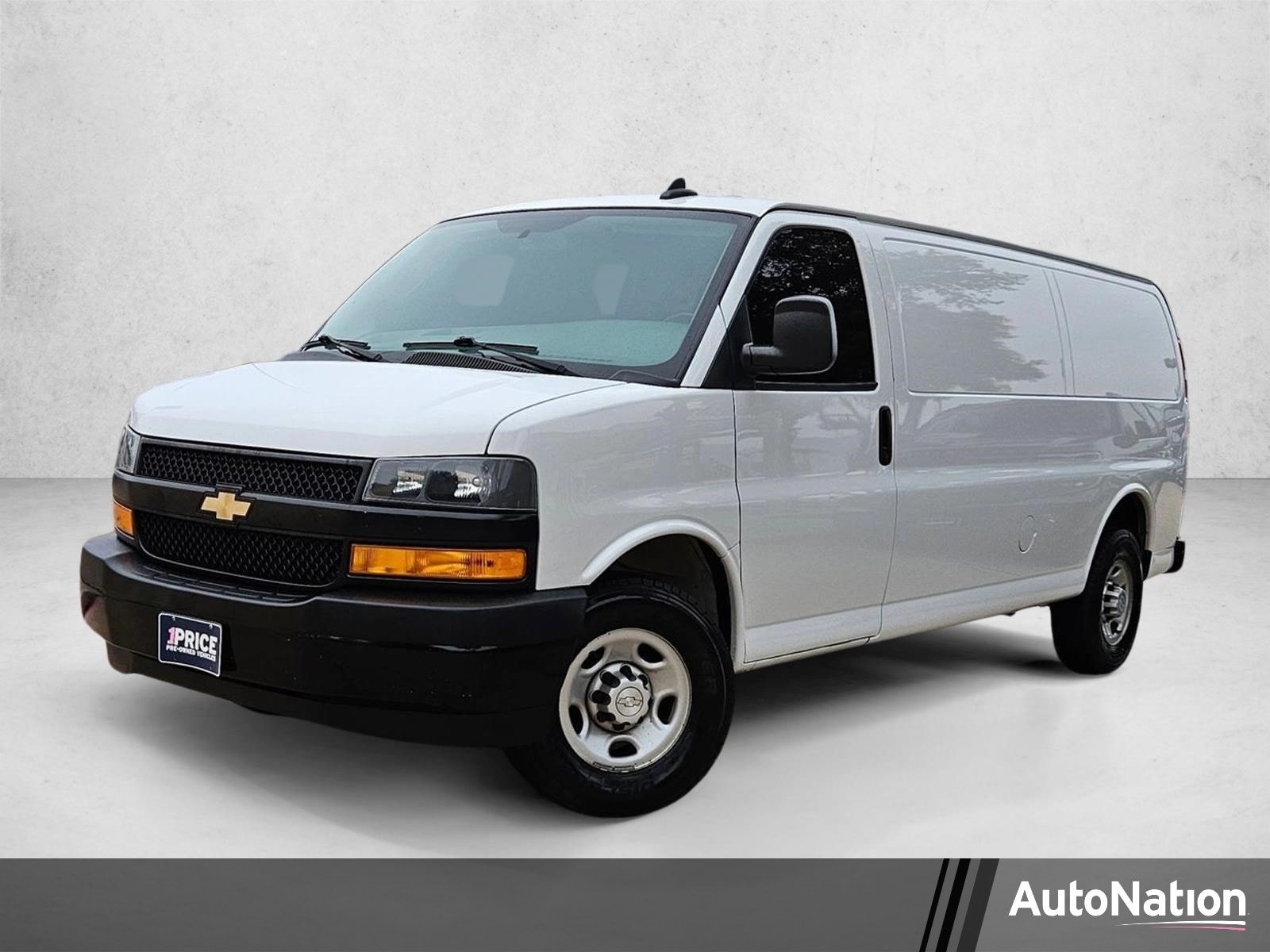 2020 Chevrolet Express 2500 Extended Work Van HD's photo