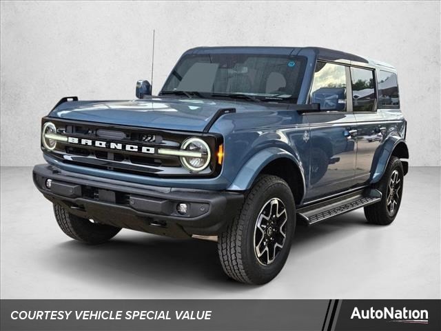 2025 Ford Bronco 4-Door Outer Banks's photo