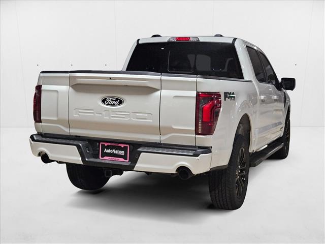 2025 Ford F-150 Lariat photo 2