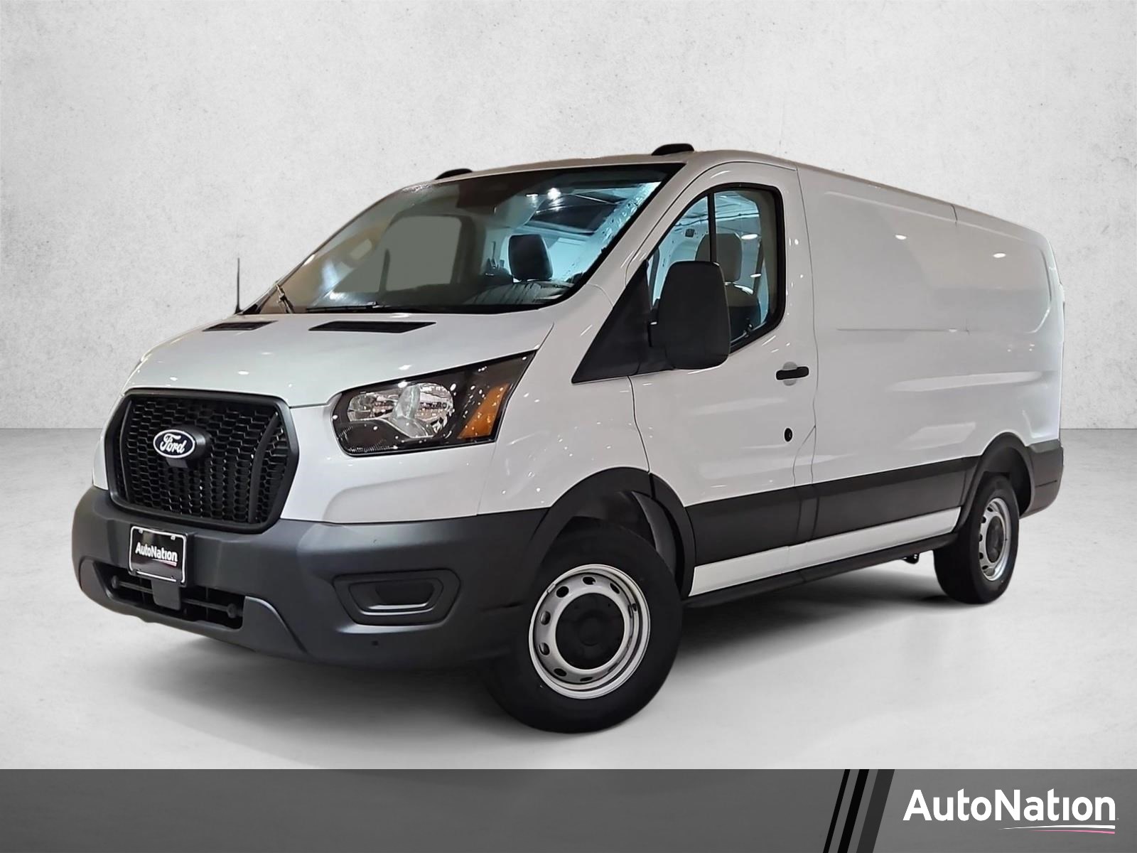  Ford Transit-150 Cargo
