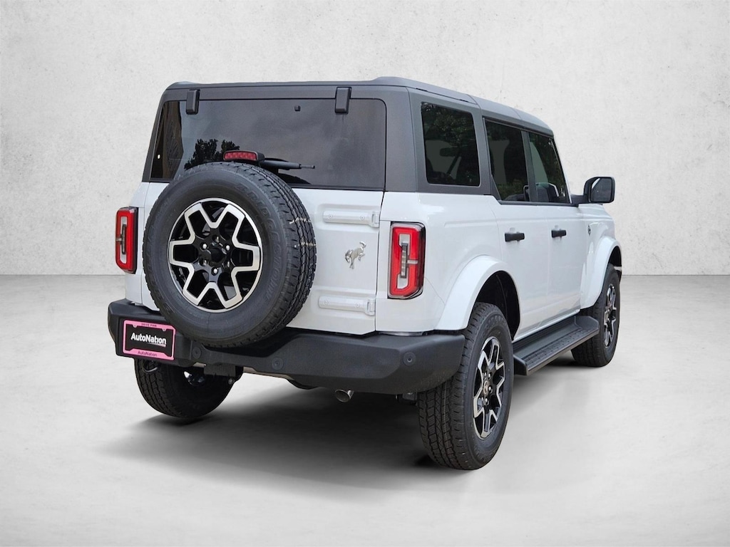 New 2026 Ford Bronco Outer Banks SUV