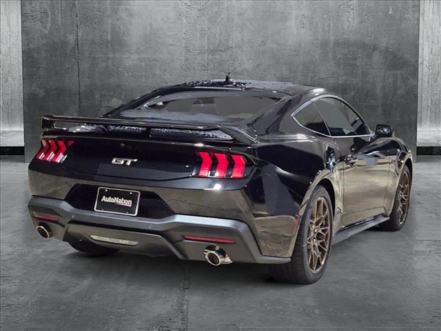 2025 Ford Mustang GT Premium photo 2