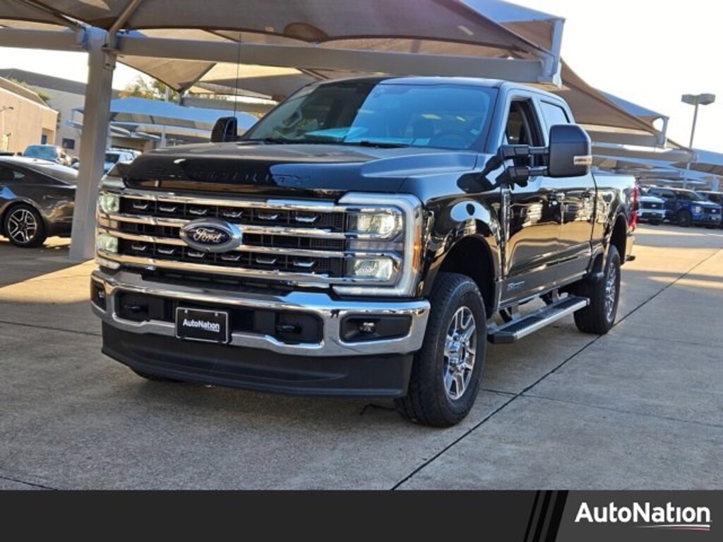 New 2026 Ford F-250 LARIAT Truck Crew Cab