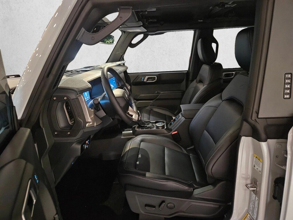 New 2026 Ford Bronco Outer Banks SUV