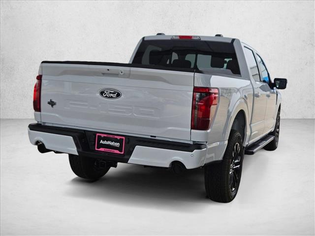 2025 Ford F-150 XLT photo 2