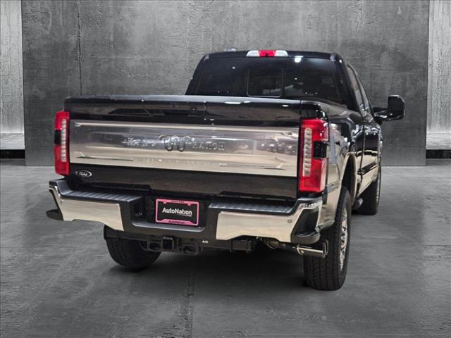 2025 Ford F-350 King Ranch photo 2