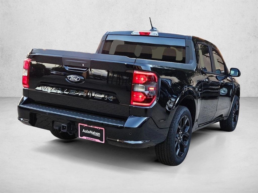 New 2026 Ford Maverick Lobo Standard Truck SuperCrew