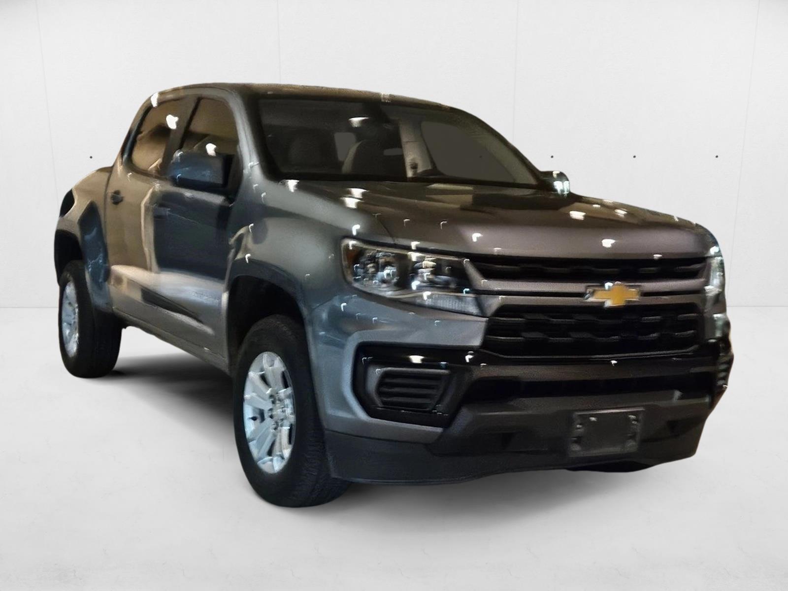 2022 Chevrolet Colorado LT photo 3