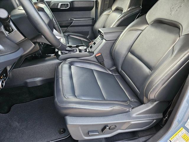 2025 Ford Bronco Badlands photo 4