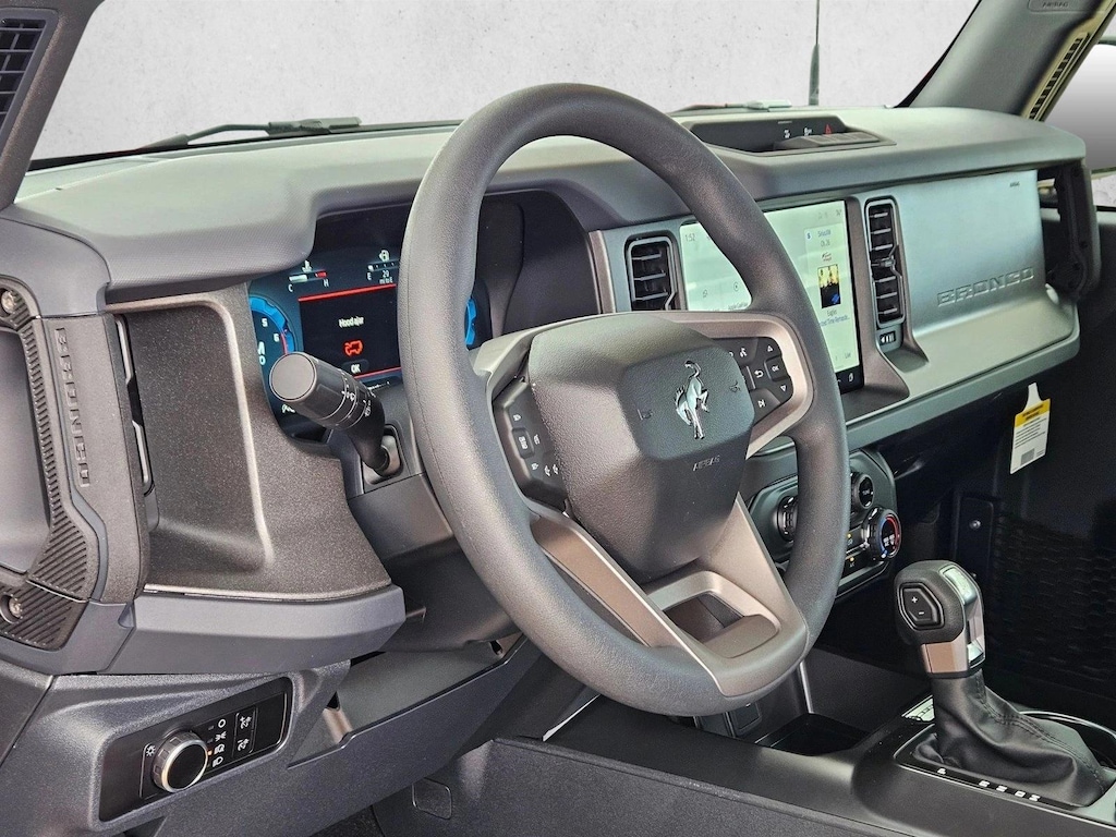 New 2026 Ford Bronco Base SUV