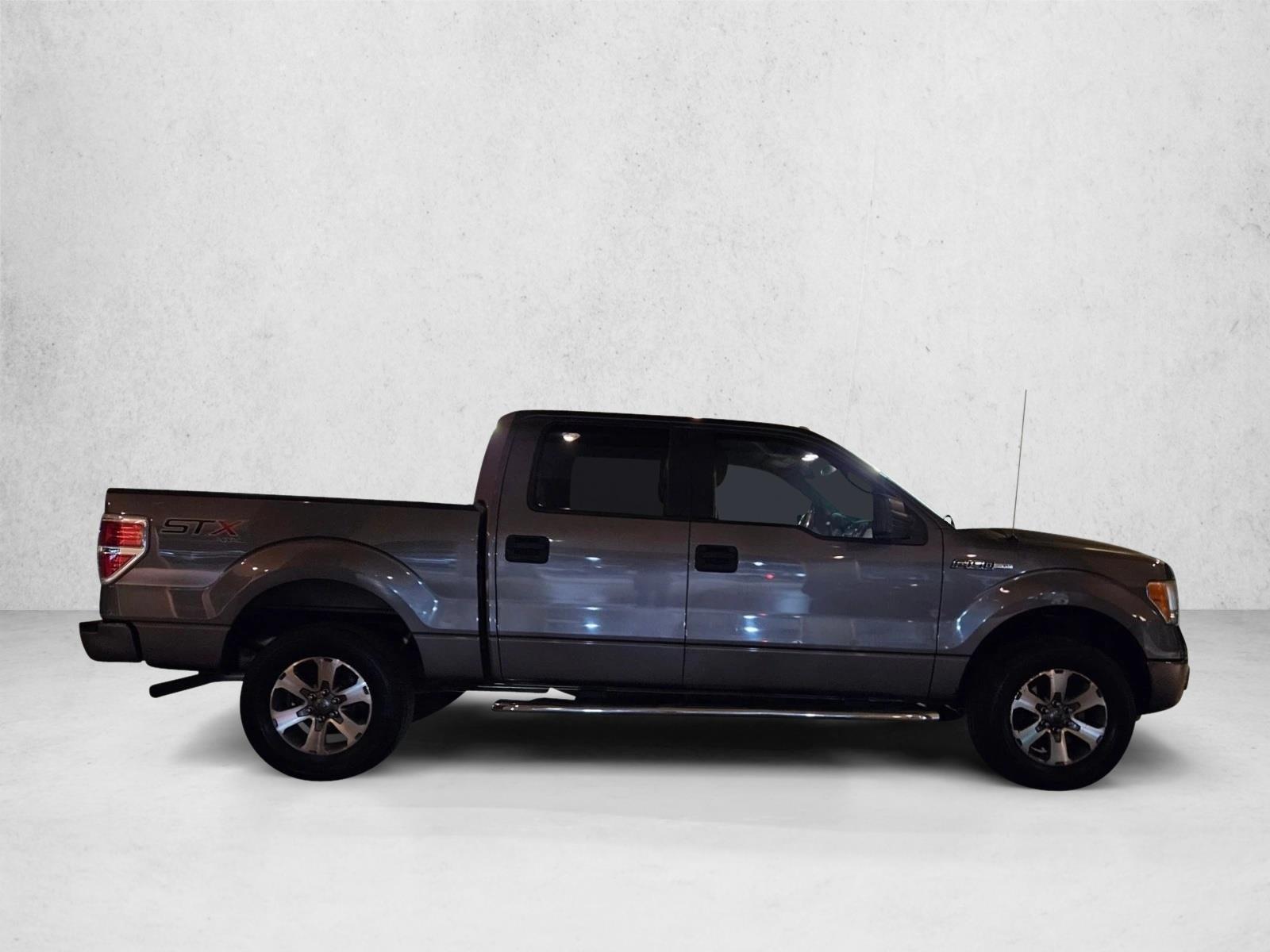 2014 Ford F-150 STX photo 4