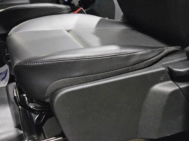2025 Ford Transit photo 4