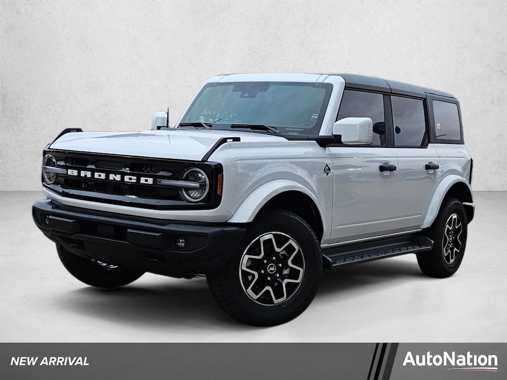 New 2026 Ford Bronco Outer Banks SUV