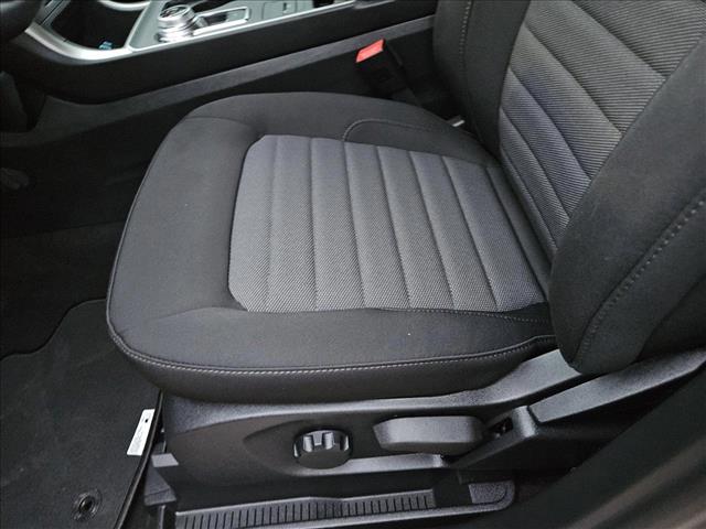 2024 Ford Edge SE photo 4