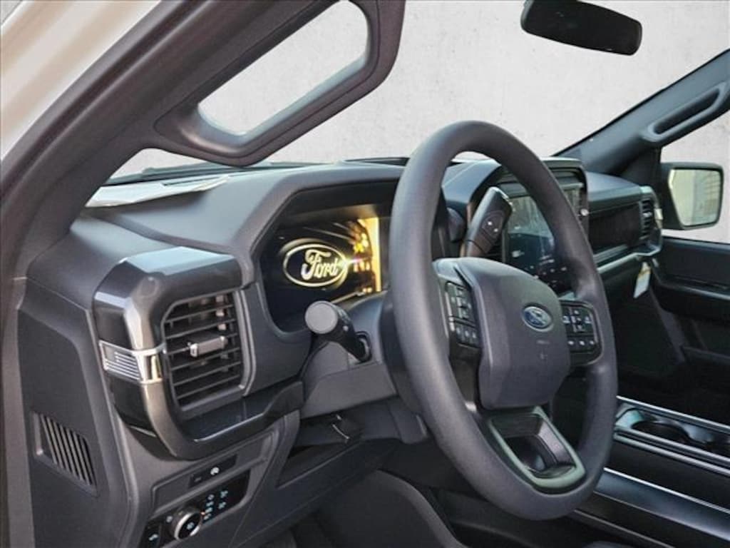New 2025 Ford F-150 STX Truck SuperCrew Cab