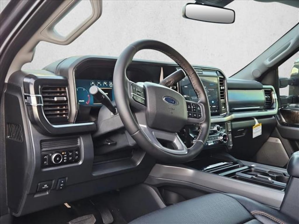 New 2026 Ford F-250 LARIAT Truck Crew Cab