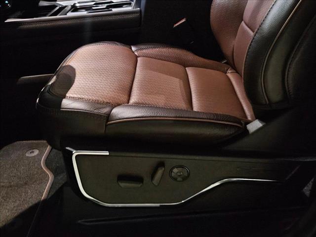 2025 Ford F-350 King Ranch photo 4