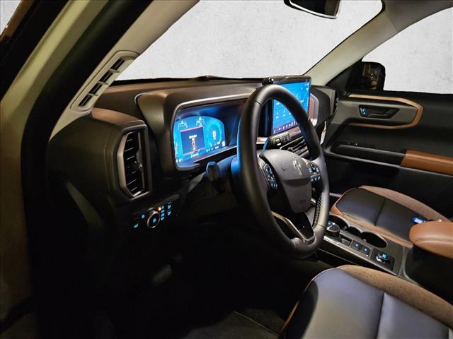 2025 Ford Bronco Sport Outer Banks photo 3