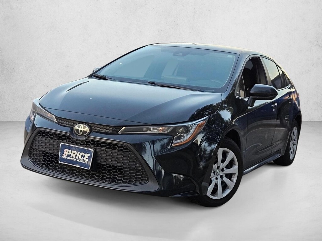 Used 2022 Toyota Corolla LE Sedan