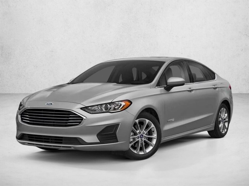 Used 2019 Ford Fusion Hybrid Titanium Sedan