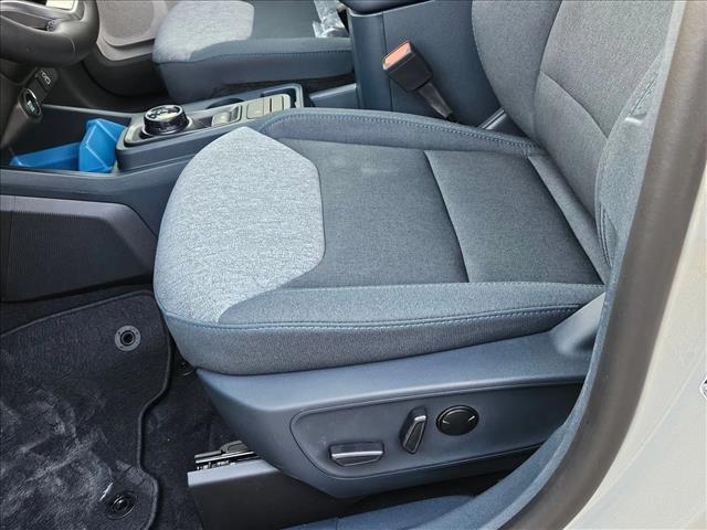 2025 Ford Maverick XLT photo 4