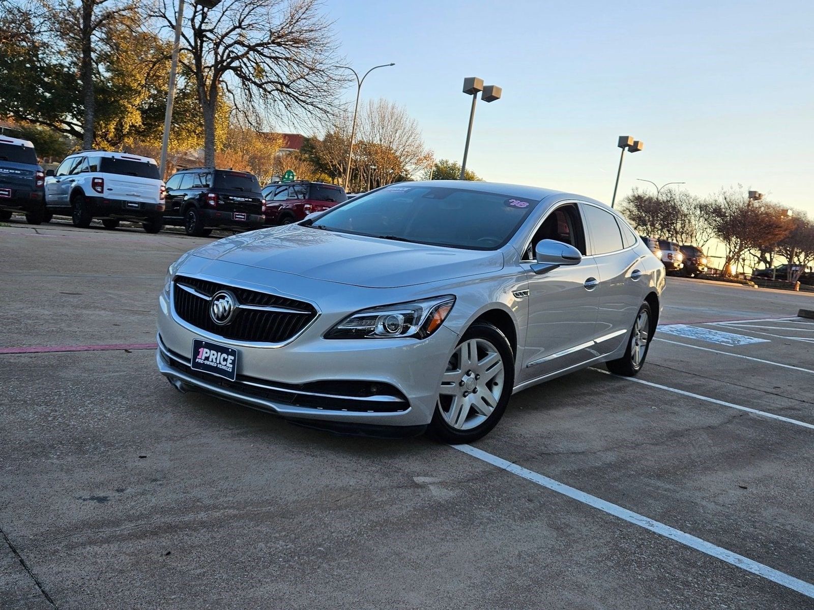 2018 Buick LaCrosse Premium's photo
