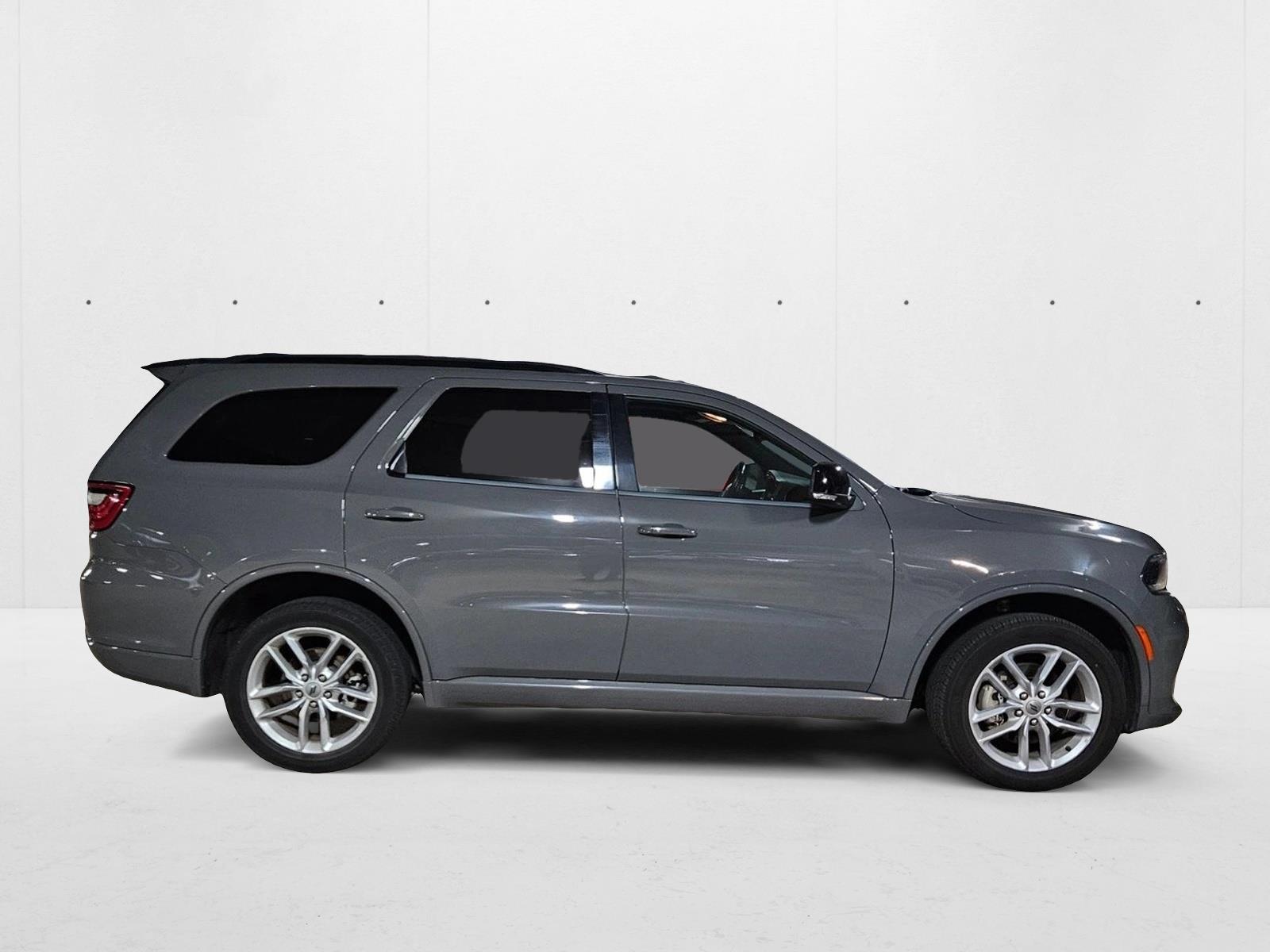 2023 Dodge Durango GT Plus photo 2