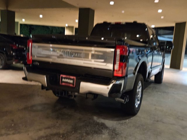 2026 Ford F-250 King Ranch photo 2