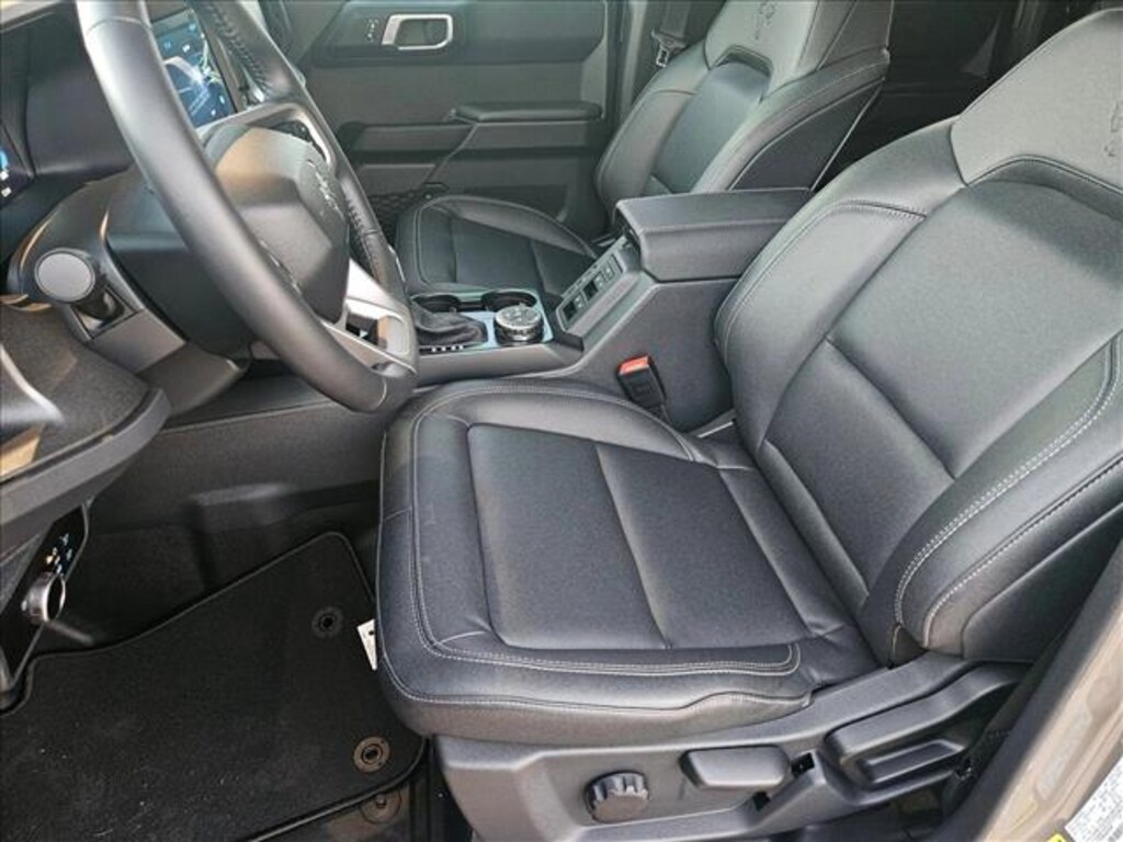 New 2025 Ford Bronco Big Bend SUV