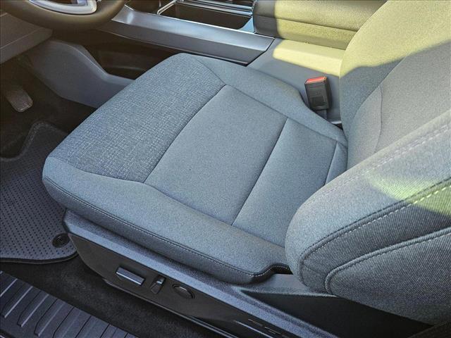 2025 Ford F-150 XLT photo 4