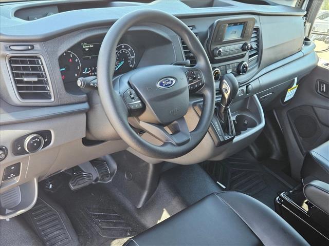 2025 Ford Transit photo 2