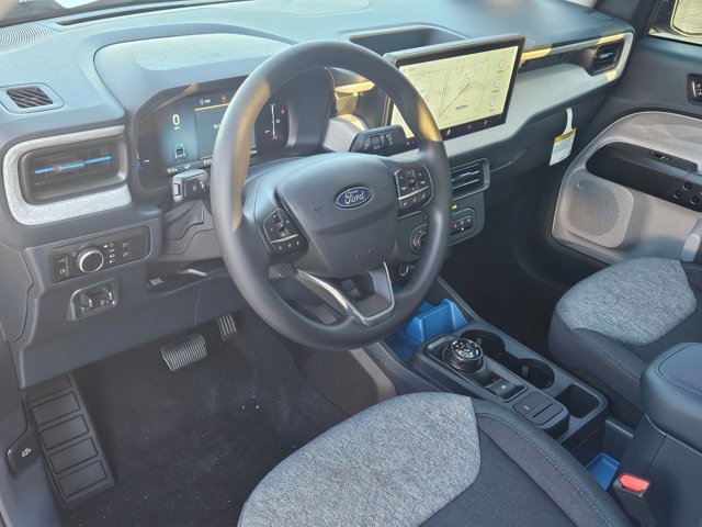 2026 Ford Maverick XLT photo 2