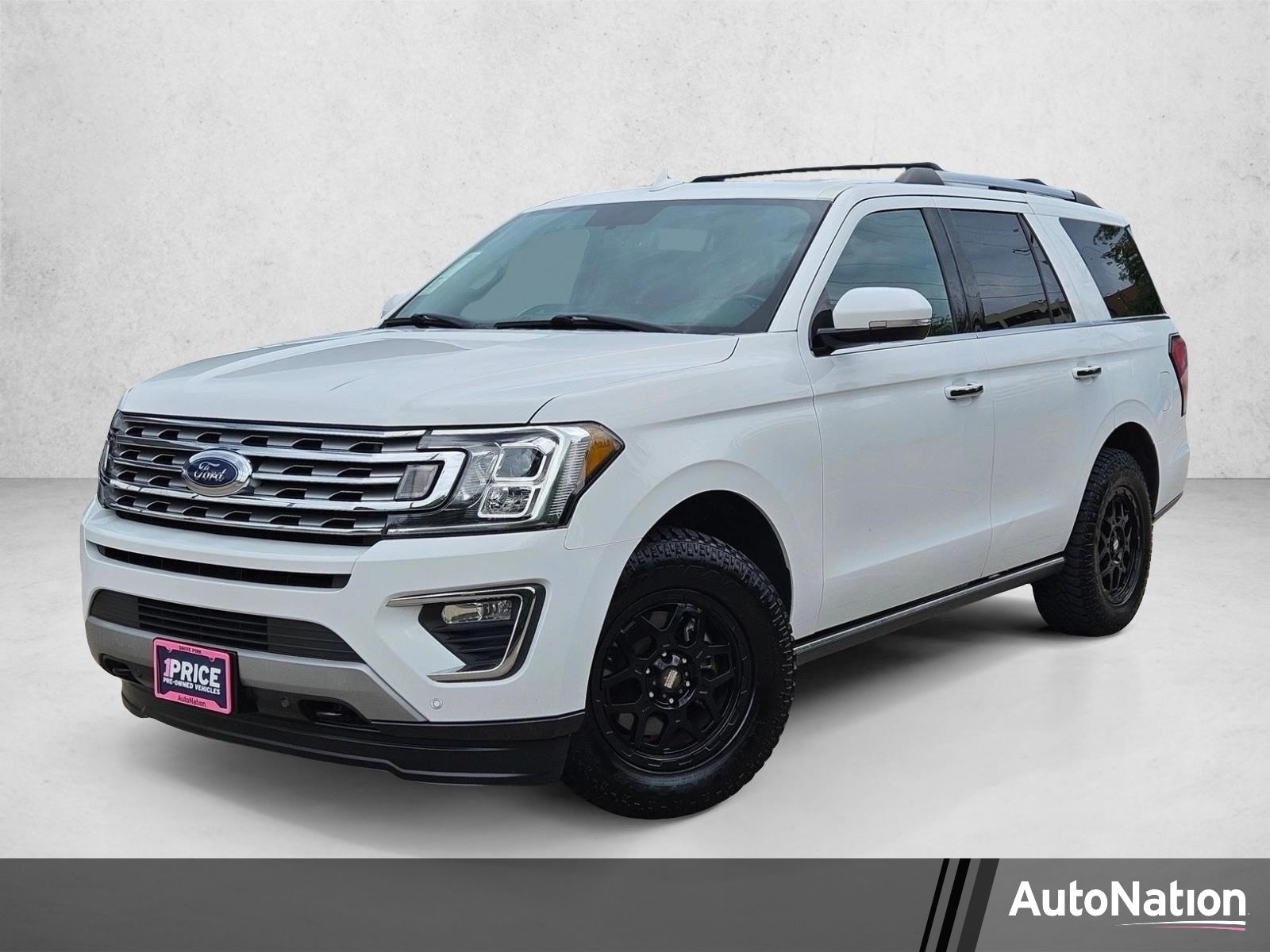 2019 Ford Expedition Limited's photo