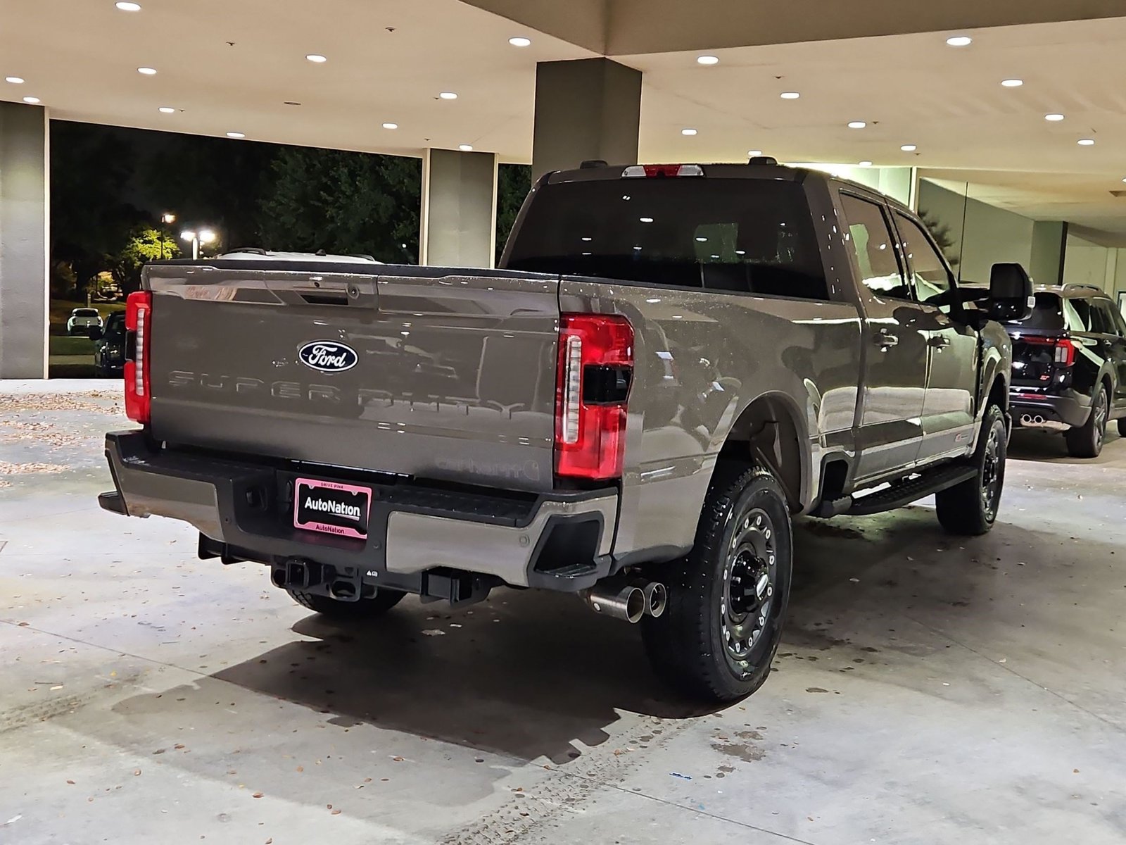New 2027 Ford F-250 XLT Truck Crew Cab