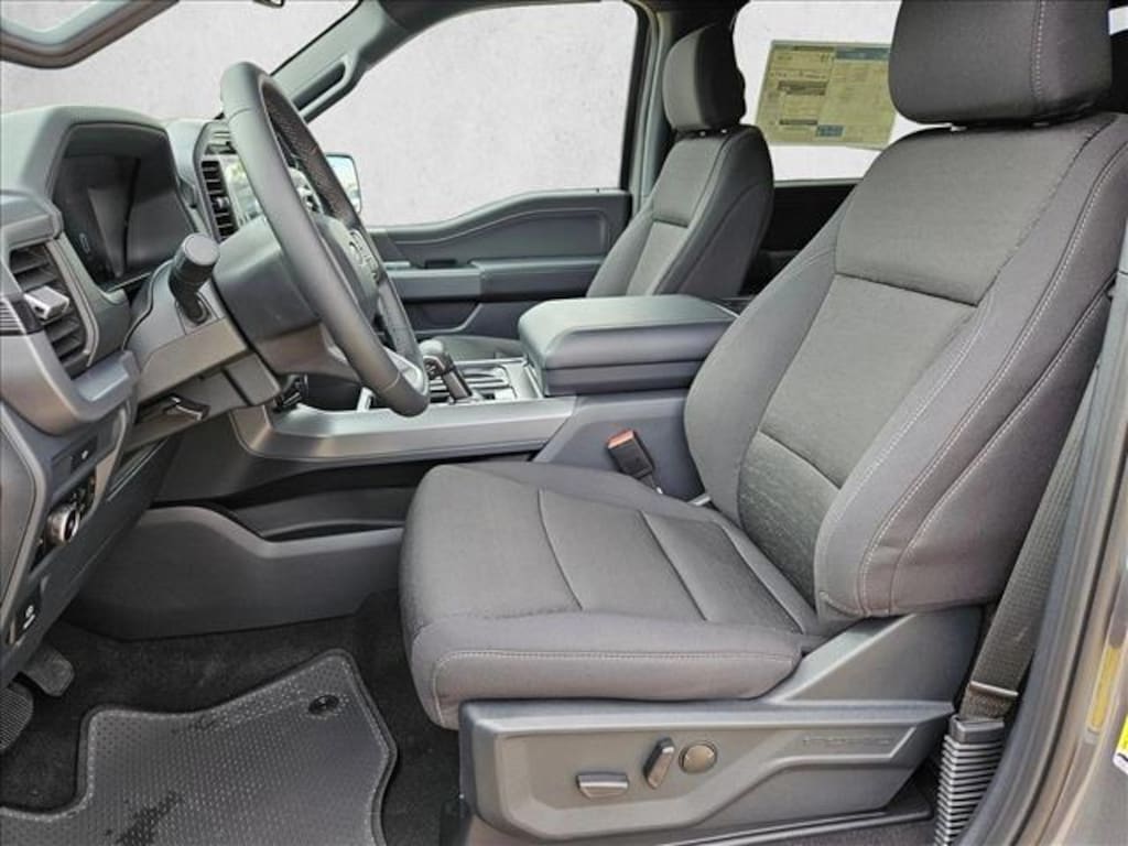 New 2026 Ford F-150 XLT Truck SuperCrew Cab