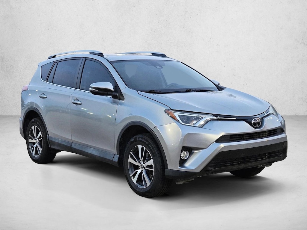 Used 2018 Toyota RAV4 XLE SUV