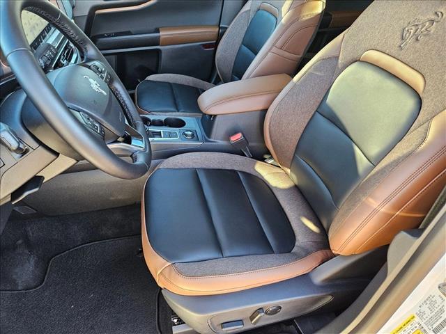 2025 Ford Bronco Sport Outer Banks photo 4