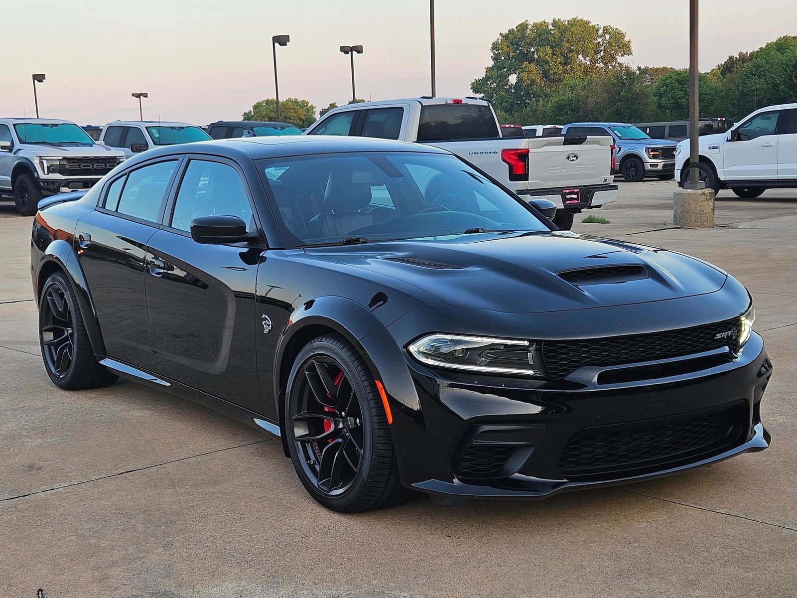 2023 Dodge Charger SRT8 Hellcat Widebody photo 2