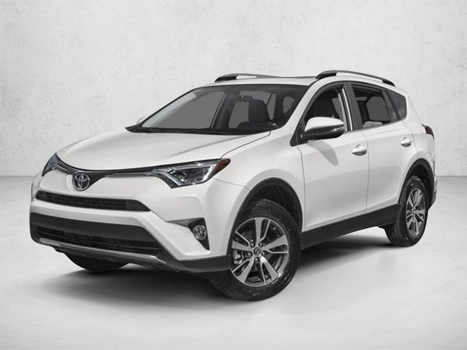 2018 Toyota RAV4 XLE's photo