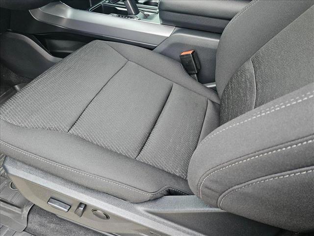 2025 Ford F-150 XLT photo 4