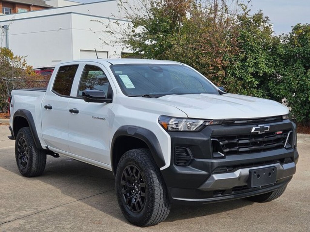 Used 2024 Chevrolet Colorado 4WD Trail Boss Truck Crew Cab