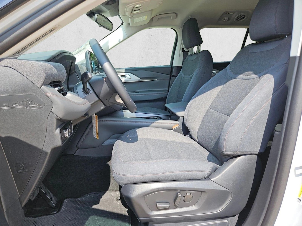 New 2026 Ford Explorer Active w/200A Pkg SUV