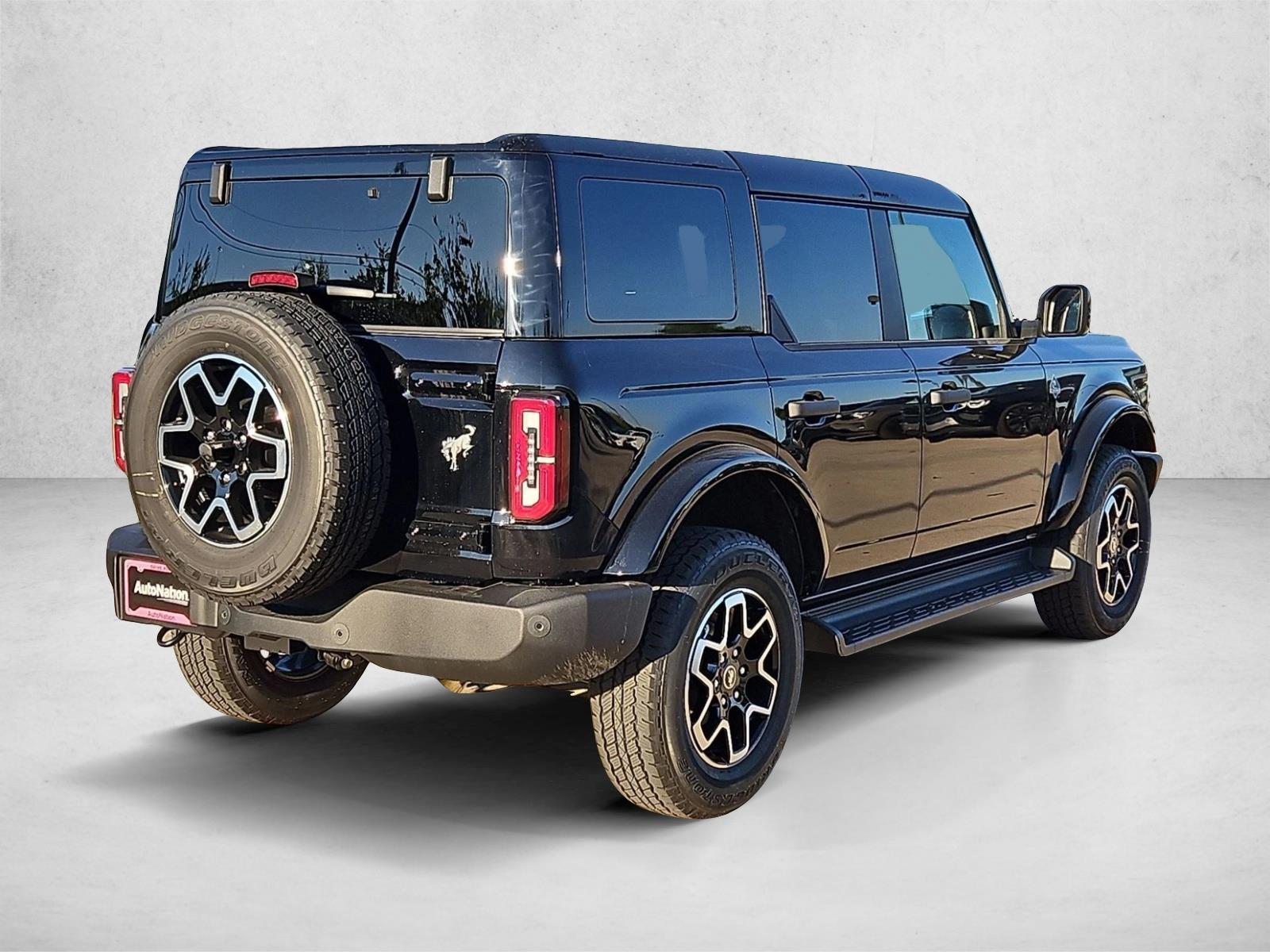 New 2026 Ford Bronco Outer Banks SUV